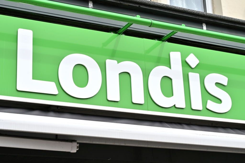 A Londis store sign