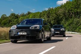 01 Porsche plans a trio of powertrains for the Cayenne