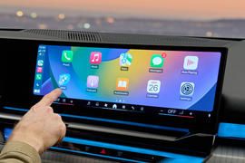 Apple CarPlay BMW 5 Series 2023