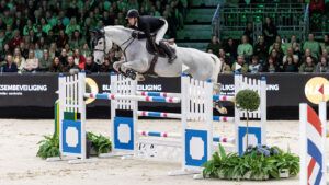 Maikel van der Vleuten jumps a clear round on Calizi during the horse swap class in ’s-Hertogenbosch in 2025.