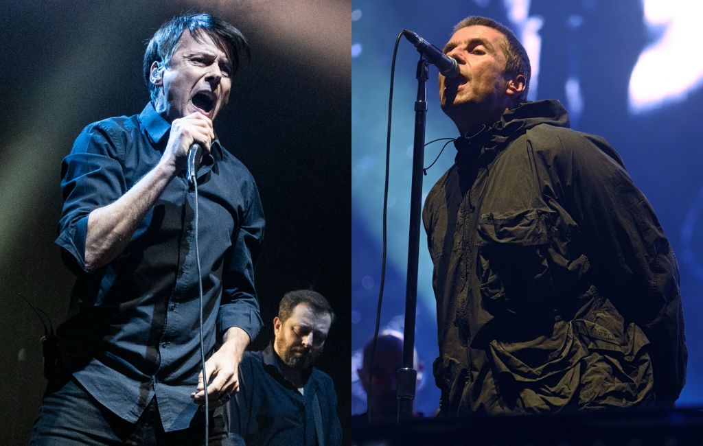 two side by side photos of Suede's Brett Anderson (left) and Oasis' Liam Gallagher (right) performing live on stage