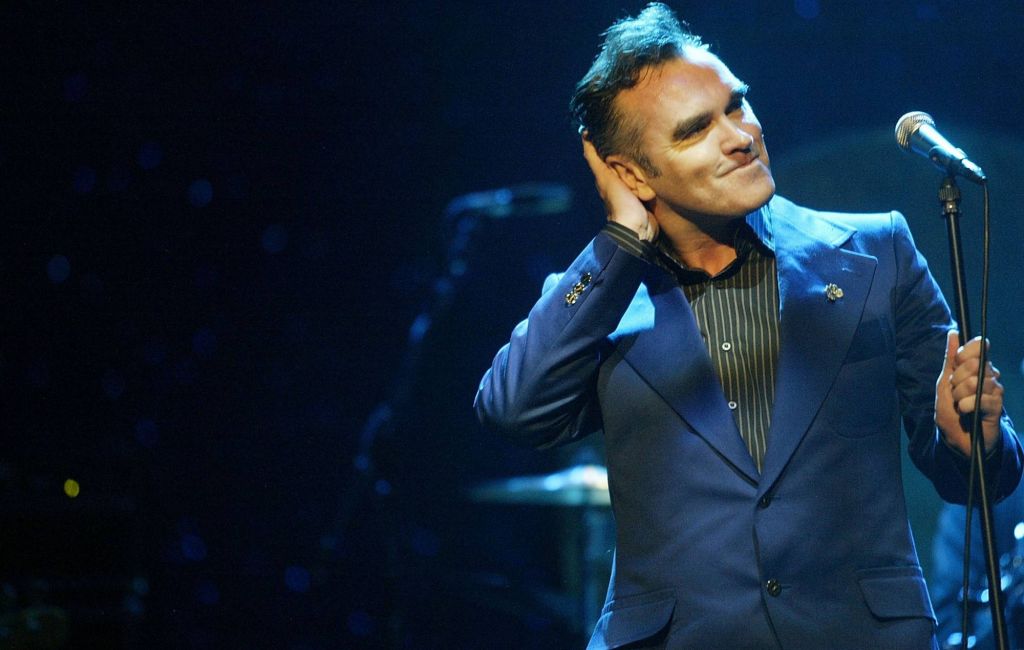 Morrissey performs April 23, 2004 at the Wiltern LG in Los Angeles, California. (Photo by Karl Walter/Getty Images)