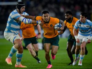 Australia's Allan Alaalatoa dodges a tackle from Argentina's Tomas Lavanini during the Wallabies' Rugby Championship victory in La Plata.