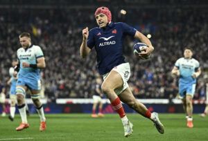 France’s Louis Bielle-Biarrey runs with the ball against Scotland during the 2025 Six Nations