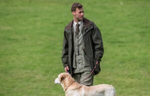 Keeper wearing shooting tie