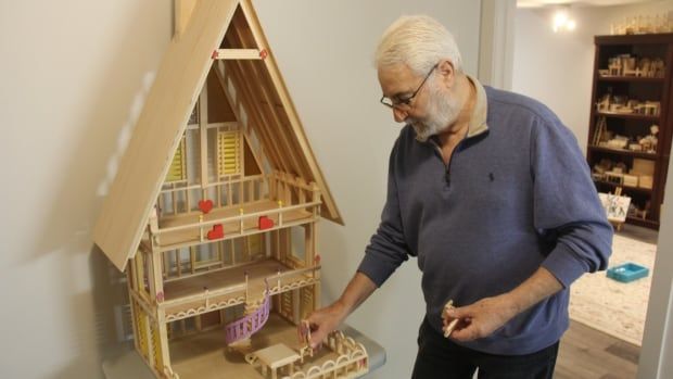 Vincent Giannotti builds dollhouses for sick children out of his Tecumseh, Ont., home.