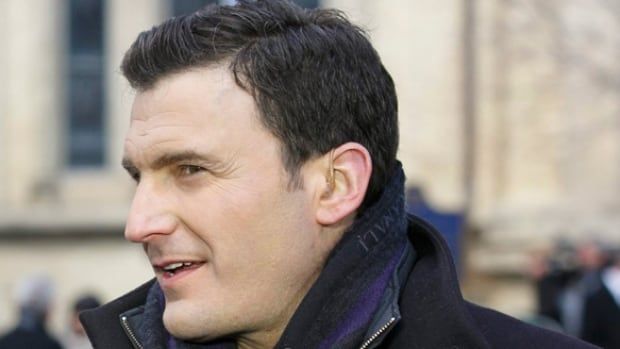 Former journalist Evan Solomon is running for the federal Liberals in the upcoming election, a source said.