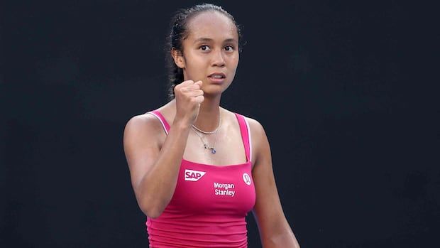 Leylah Fernandez defeated Ukrainian Yuliia Starodubtseva 7-5, 6-4 to move into the second round of the Australian Open at Melbourne Park Sunday.