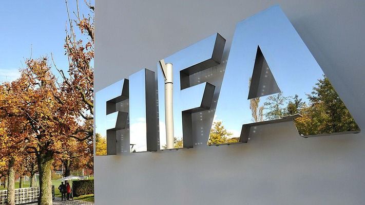 FIFA (2)