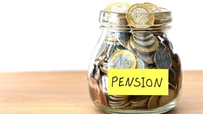 Pension managers woo contributors with higher returns