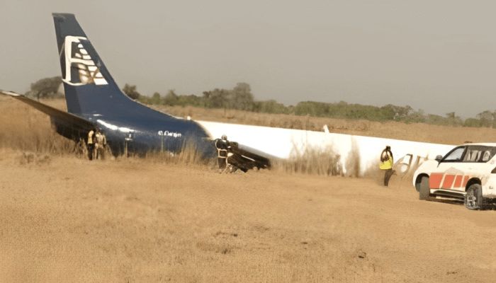 Cargo aircraft crash-lands at Abuja airport