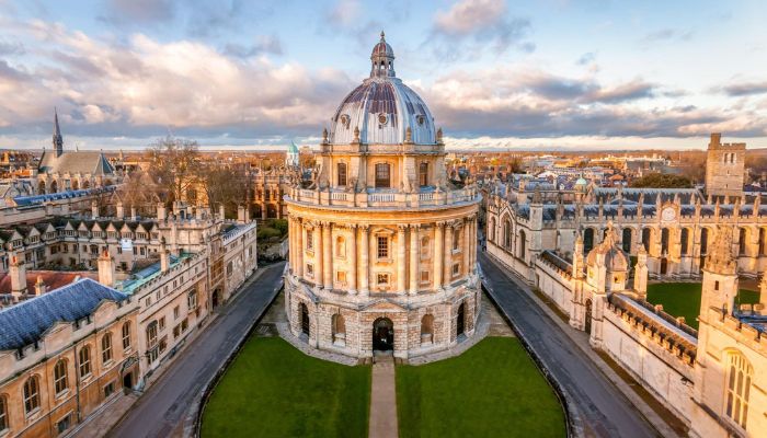 Oxford tops list of UK’s best 8 universities