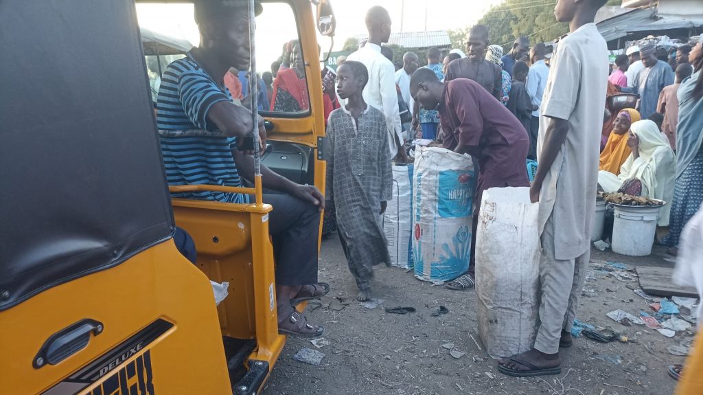 Ramadan: Improved electricity supply cuts ice water prices in Maiduguri