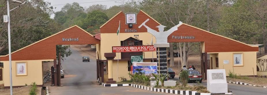 The suspects are being remanded in a correctional facility, pending trial [MAPOLY]