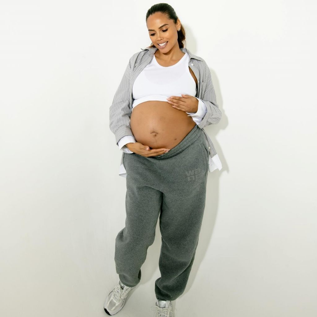 Jada Pollock is currently pregnant with baby number 3 [Instagram/Jada_p]