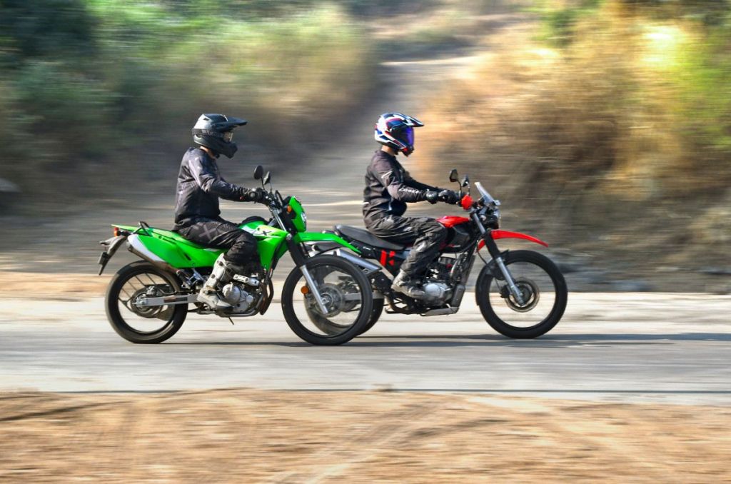 Kawasaki KLX230 vs Hero Xpulse 200 4V