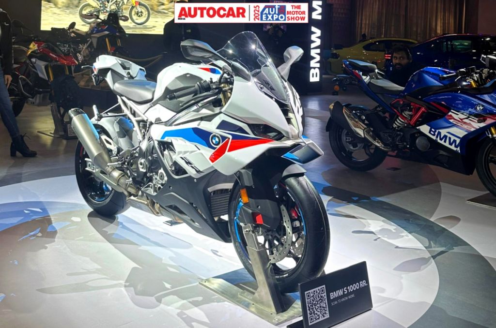 BMW S 1000 RR price Rs 21.20 lakh, Auto Expo 2025, performance, features