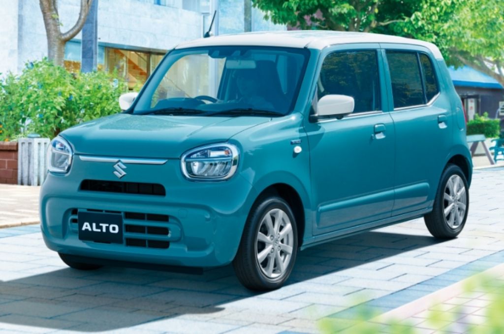 Japan-spec Suzuki Alto with mild-hybrid engine used for representation only.