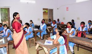 Odisha hikes salary of junior teachers