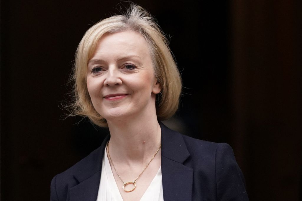 Liz Truss has suggested Rachel Reeves follow her mini-Budget plan