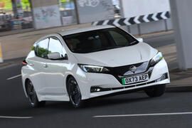 Nissan Leaf front quarter tracking