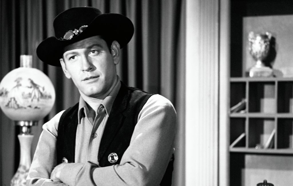 Earl Holliman in TV western 'Hotel de Paree'