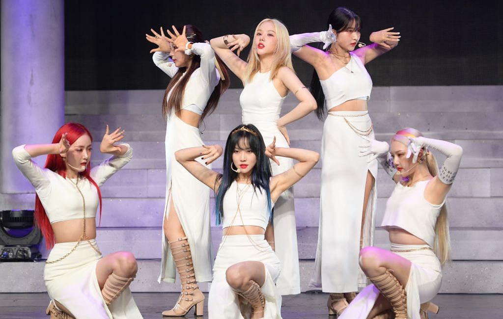 gfriend reunion reunite 2025 tour concert