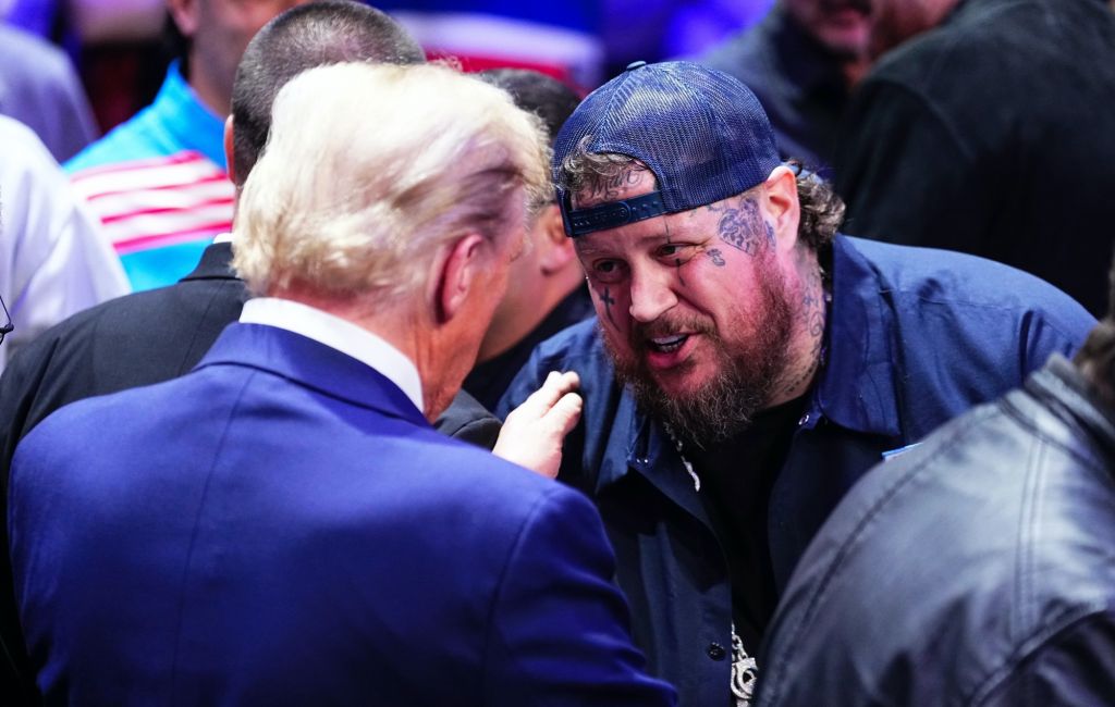 Jelly Roll pictured meeting Donald Trump in New York