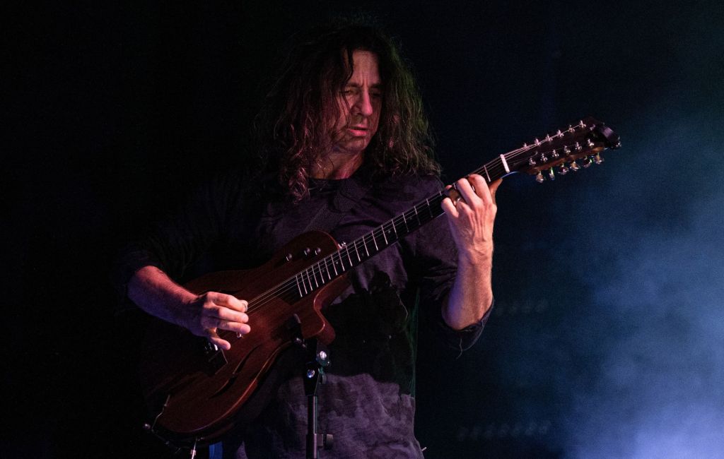 Guitarist Larry LaLonde of Primus performs live