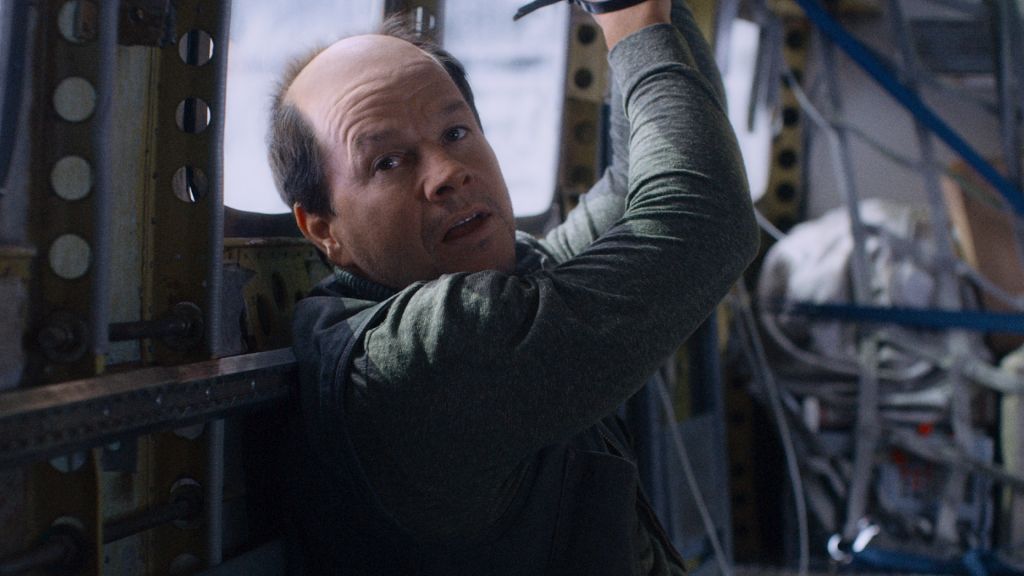 Mark Wahlberg in Flight Risk. CREDIT: Lionsgate