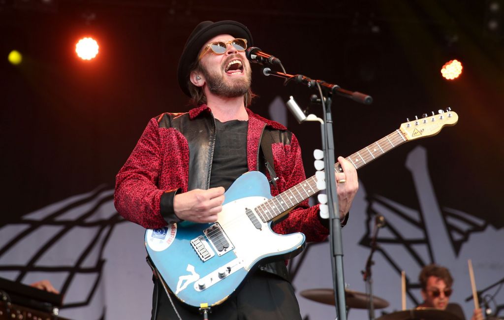 Gaz Coombes of Supergrass performs live