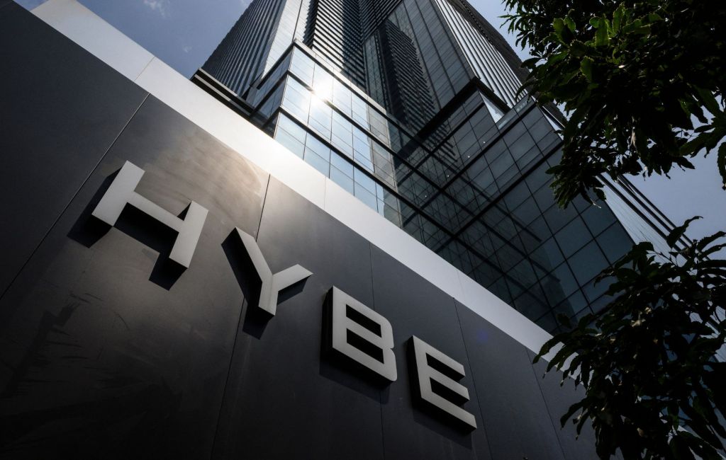 hybe internal report controversial leak ceo apology