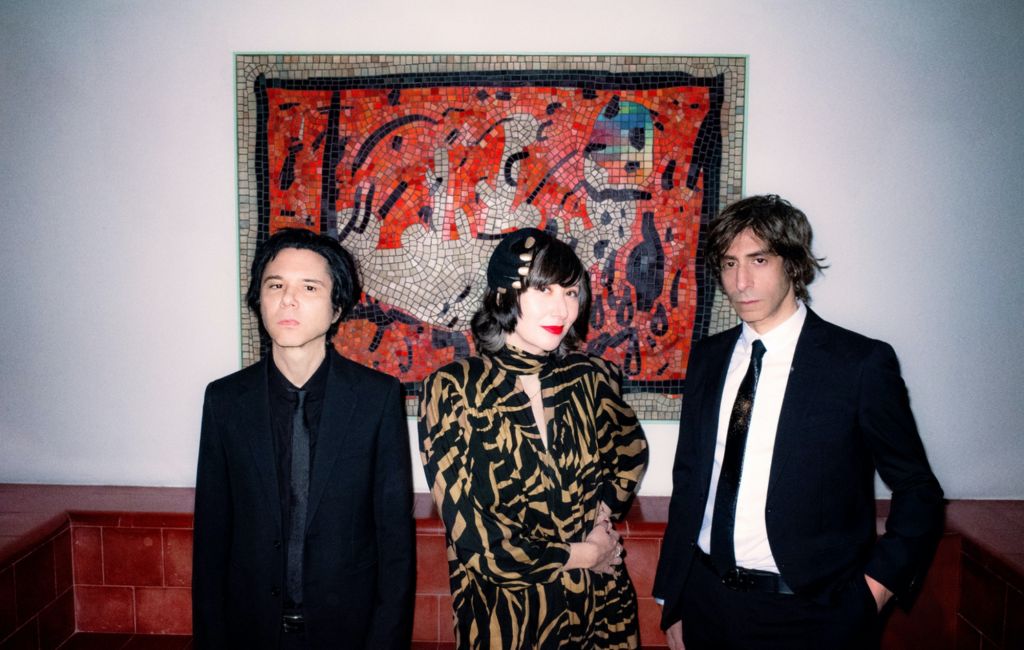 Yeah Yeah Yeahs press picture