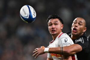 Harlequins Marcus Smith challenges Racing 92’s Gael Fickou for the ball in their European Champions Cup 24/25 fixture