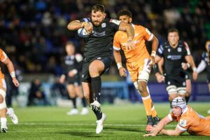 Glasgow Warriors' Jamie Bhatti runs with the ball during his team’s December 2024 European Champions Cup win over Sale Sharks