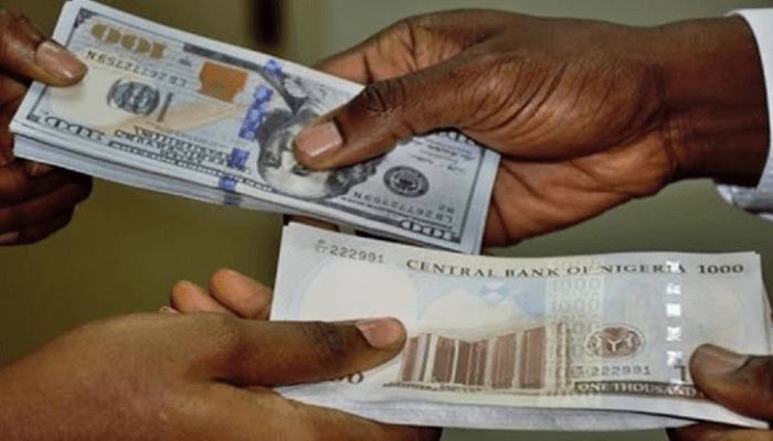 Naira plummets to N1,780/$1 as traders blame speculators