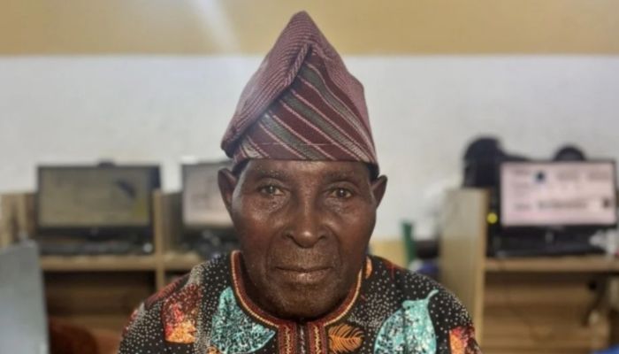 Adedapo Idowu, a 94-year-old man registers for 2025 UTME