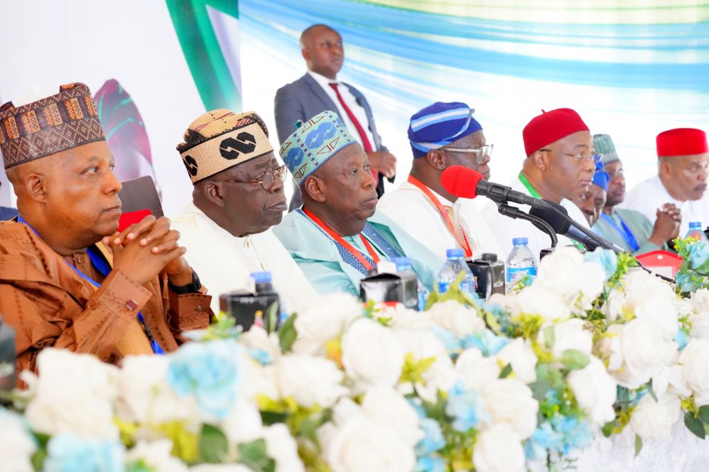 From L-R: Vice President Kashim Shettima; President Bola Ahmed Tinubu; National Chairman of the All Progressives Congress (APC), Dr Abdullahi Umar Ganduje; APC National Secretary, Ajibola Basiru; Imo State Governor, Hope Uzodima and others during the APC National Executive Council meeting held at the party secretariat Abuja on Wednesday.