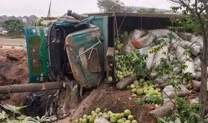 The truck at the accident scene