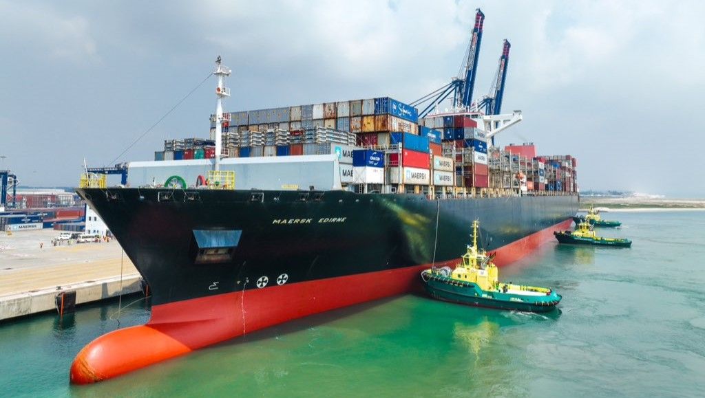 Lekki Deep Seaport berthing largest container vessel on Nigerian Waters (PHOTO CREDIT - NPA on Twitter)