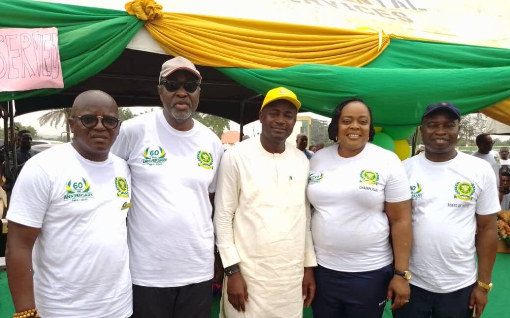 L-R -Chairman Sports Committee Femi Solaja, President General, Remo Divisional High Old Student Association, Ogun State Commissioner for Sports Development, Hon. Wasiu Isiaka, Special Adviser to the Governor on Education and Chairperson of the 60th Anniversary of RDHS, Hon Ronke Soyombo and Chairman Board of Trustee, Mofopefoluwa Joseph MFR at the Inter-house Sports of RDHS school ground on Tuesday in Sagamu