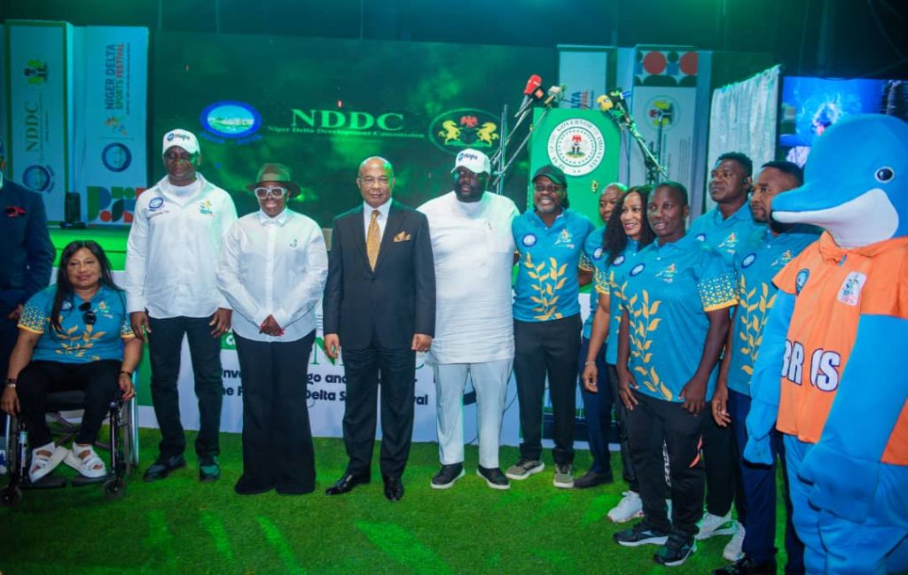 From left to right- NDDC Managing Director, Dr Samuel Ogbuku, House of Reps Committee Chairperson on NDDC, Erhiatake Ibori-Suenu, Governor Hope Uzodinma, Chairman, Senate Committee on NDDC, Senator Asuquo Ekpenyong, Festival Ambassadors and Bros, the NDSF Mascot