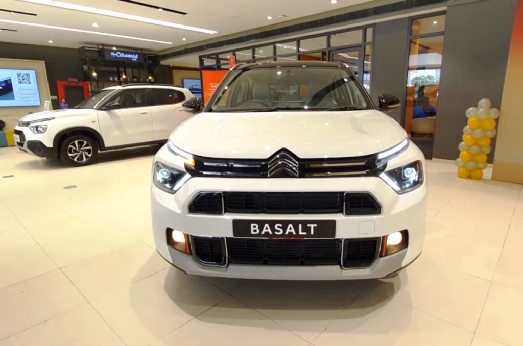 Citroen Basalt showroom