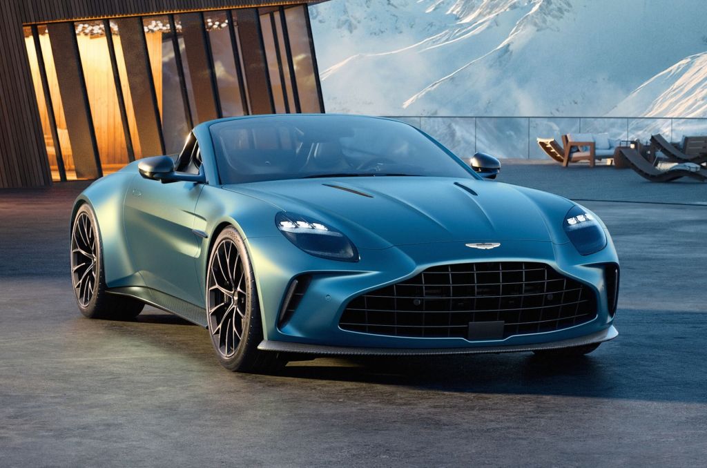 Aston Martin Vantage Roadster 2025 front static