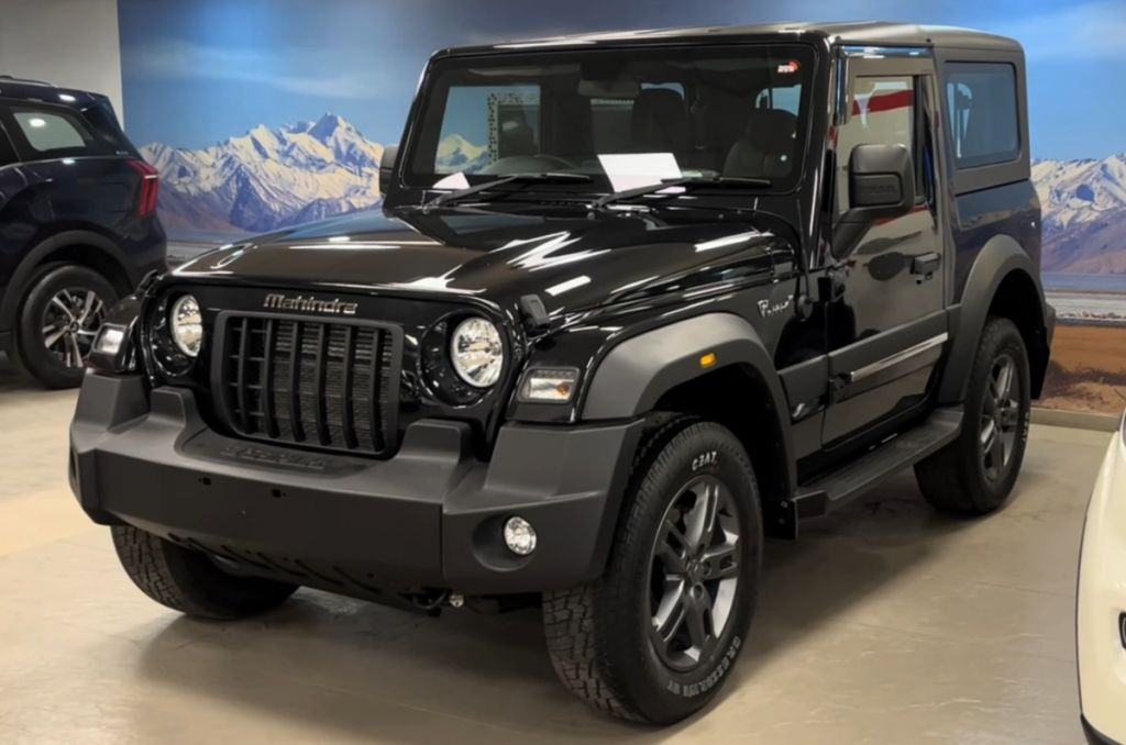 mahindra thar showroom