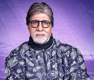 Amitabh Bachchan talks about ‘biased commentary’ during India-Australia cricket match