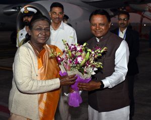 President Murmu arrives in Bhubaneswar; will attend PBD convention Friday